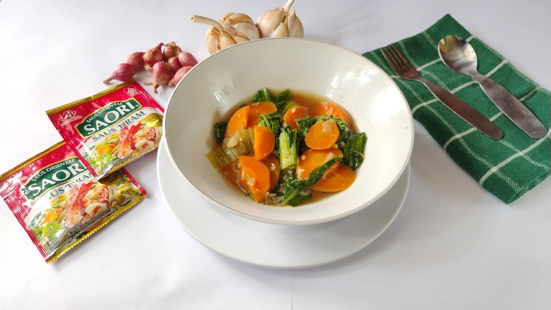 Tumis Pokcoy Wortel ala Saori 