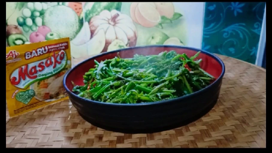 Tumis Pucuk Daun Pakis