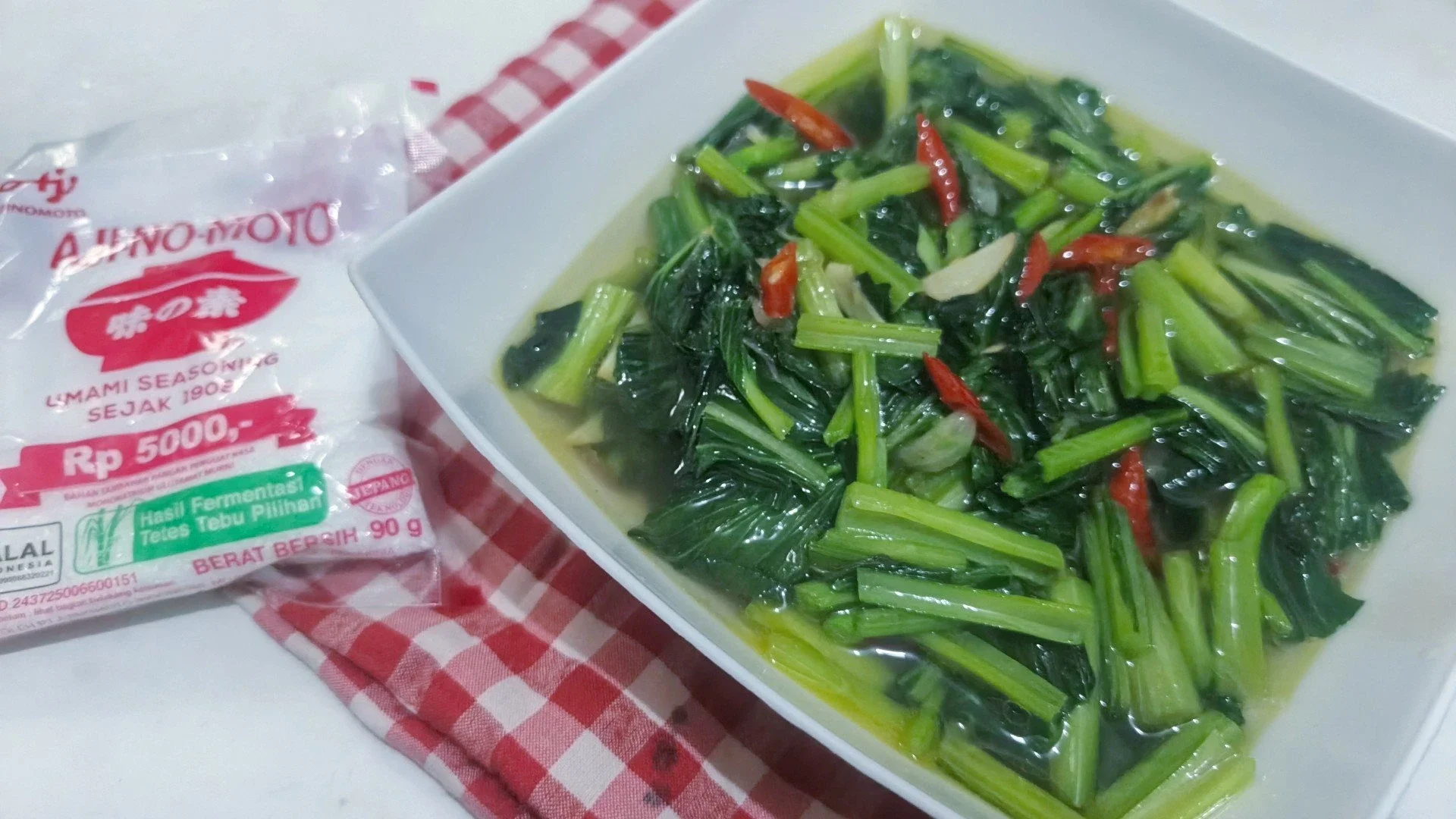 Tumis sawi hijau ala Ajinomoto 