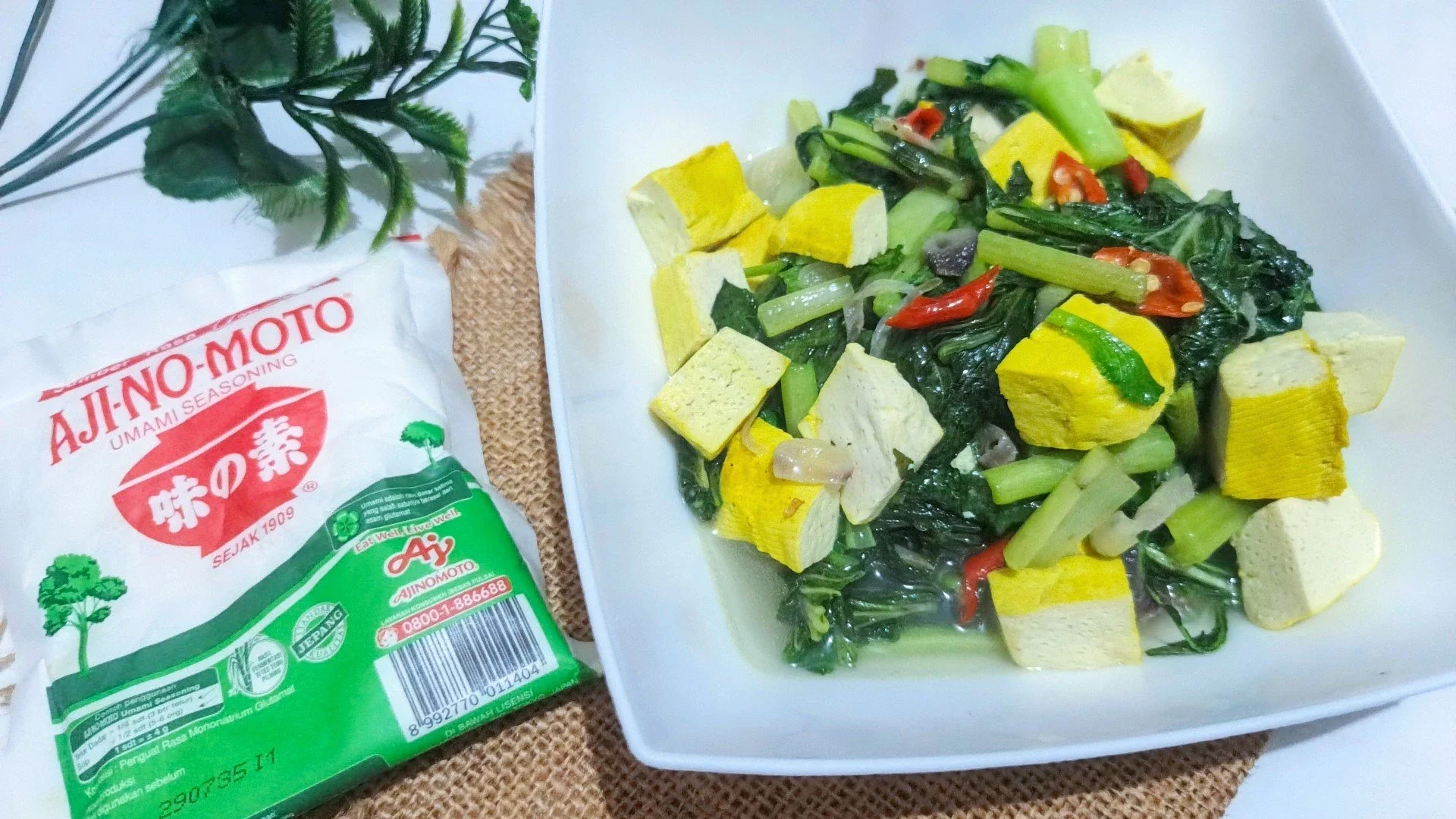 Tumis sawi hijau tahu kuning 
