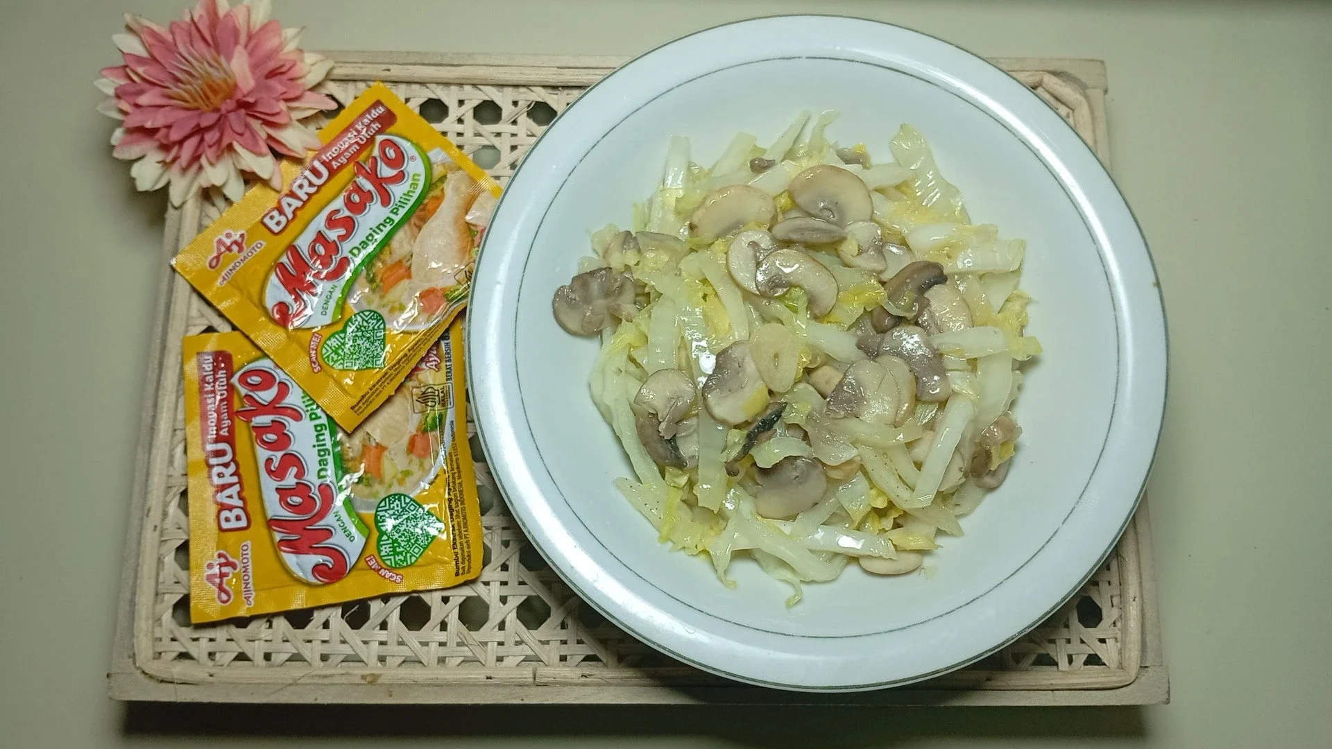 Tumis Sawi Jamur Kancing
