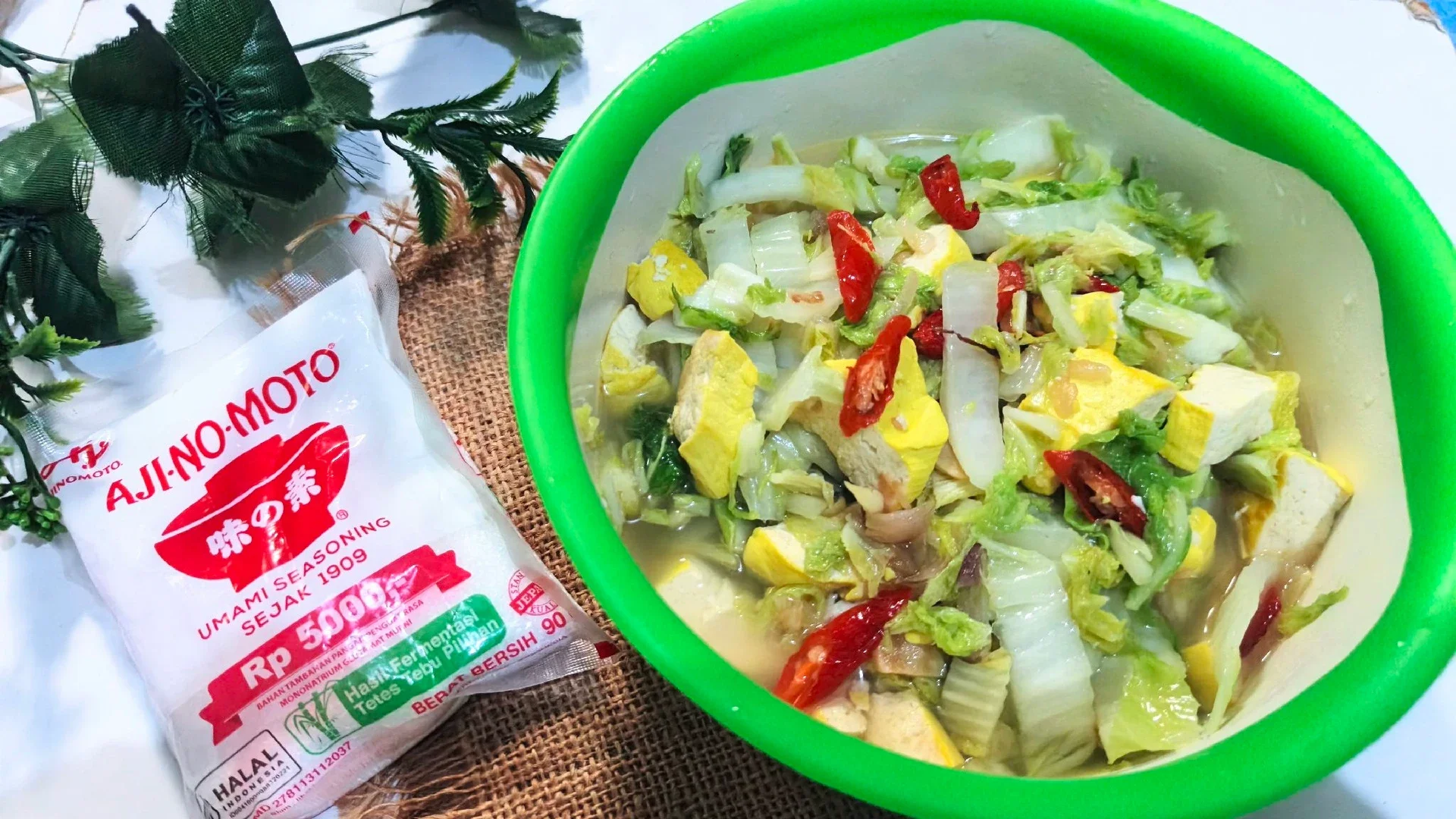 Tumis sawi putih tahu kuning 