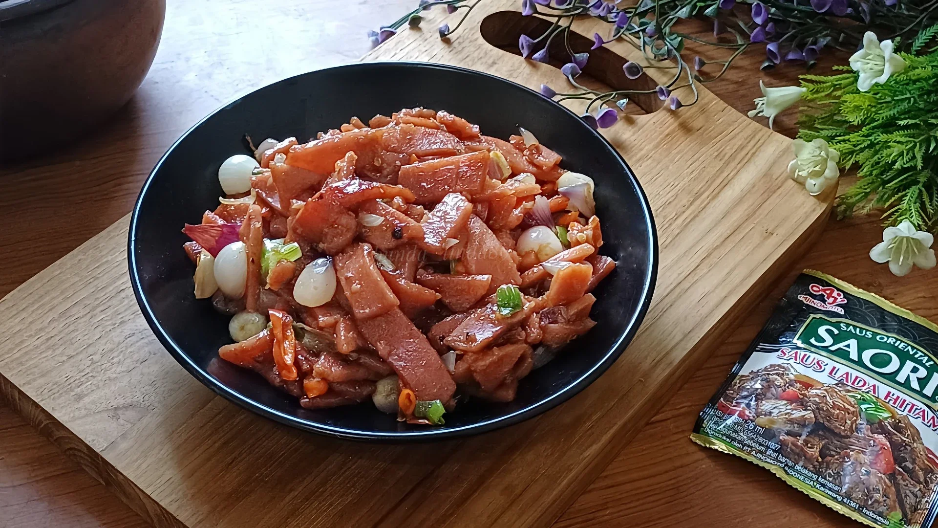 tumis smoked beef bawang merah