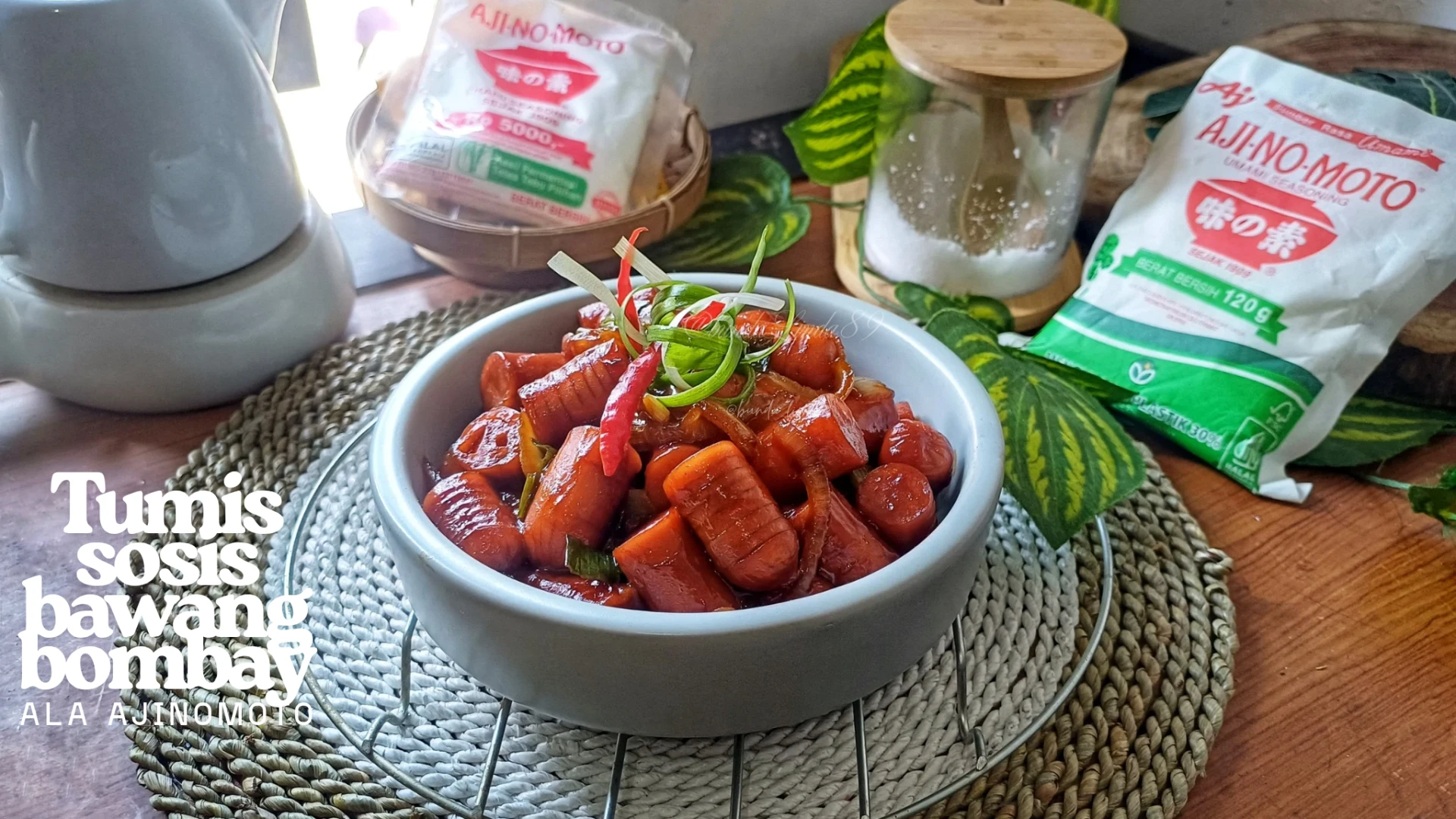 Tumis Sosis Bawang Bombay #UUUBarengAjinomoto