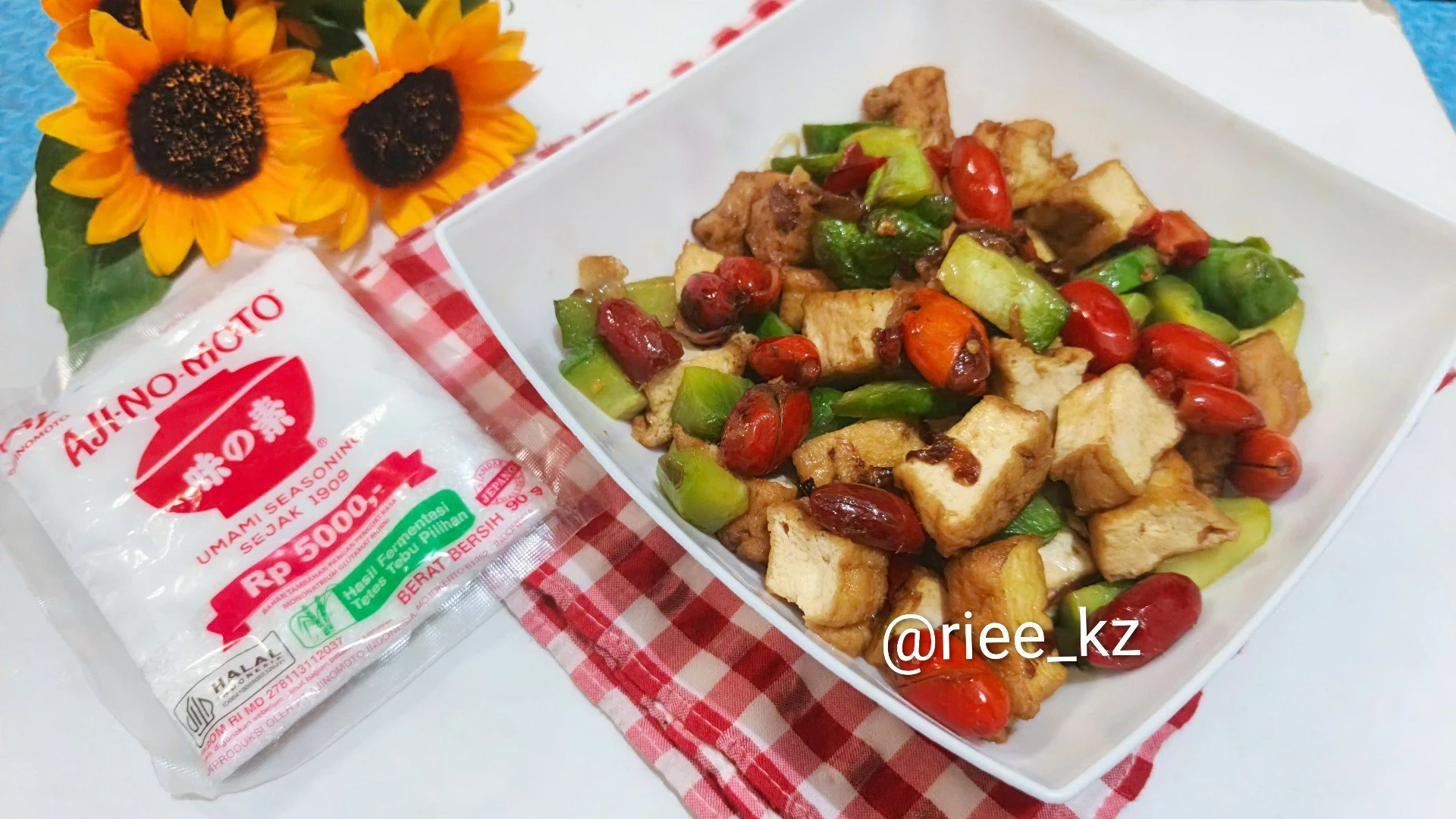 Tumis tahu kulit melinjo