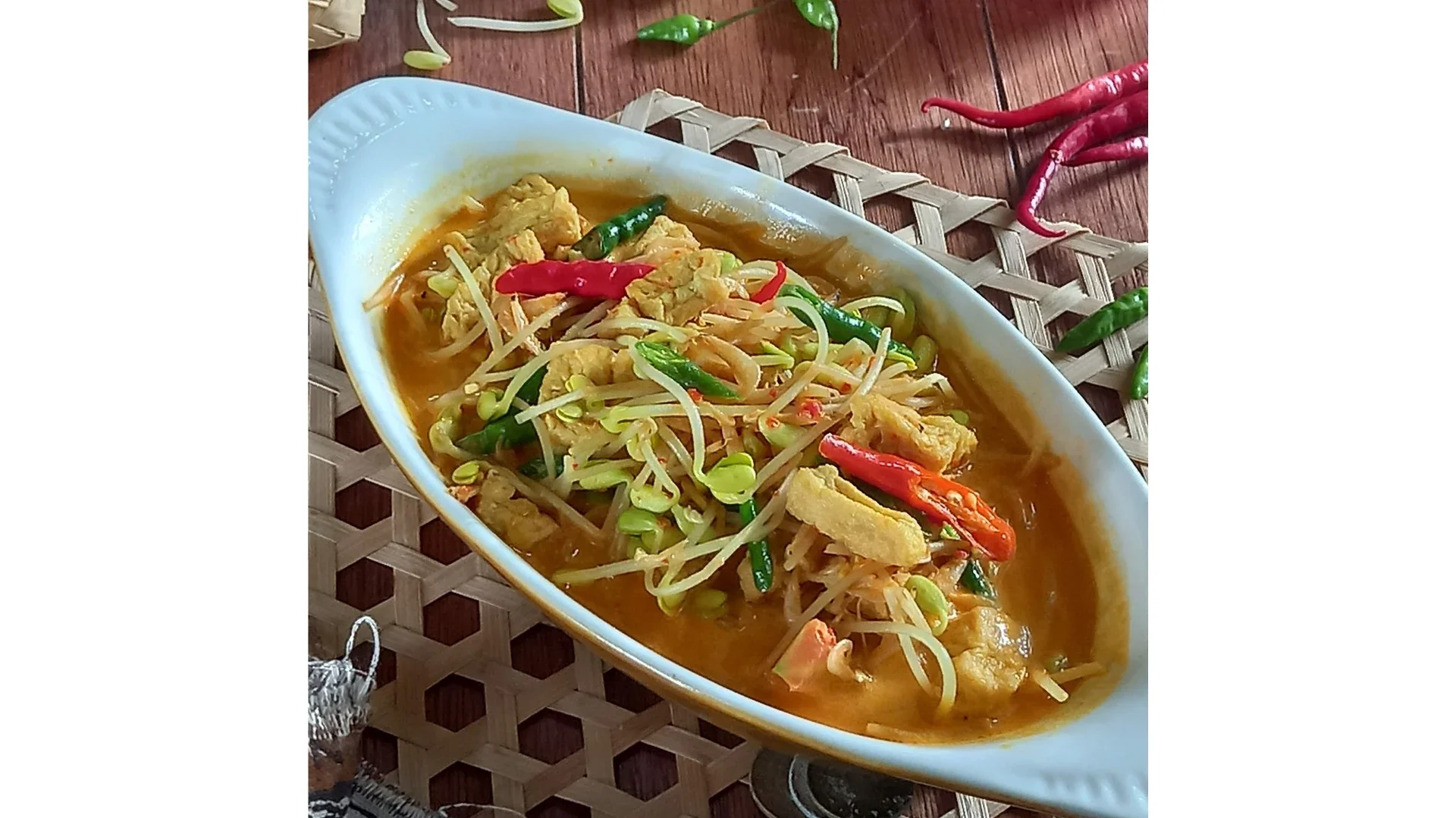 Tumis Tahu Toge(kacang kedelai)