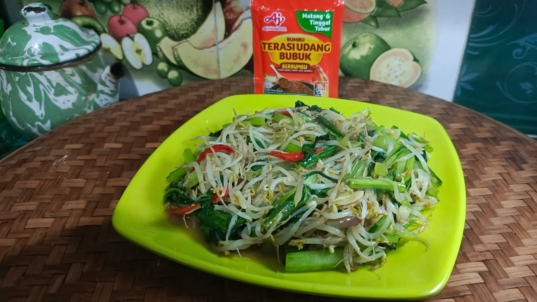 Tumis Toge Sawi Hijau