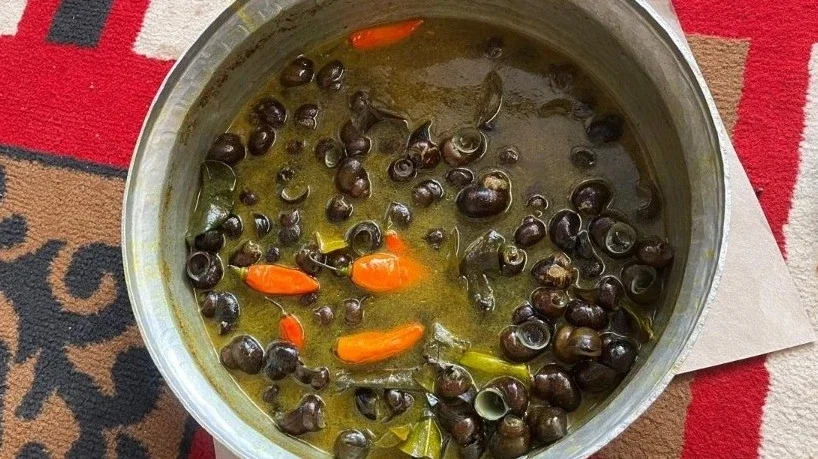 TUTUT MANIS PEDAS ala AJINOMOTO®