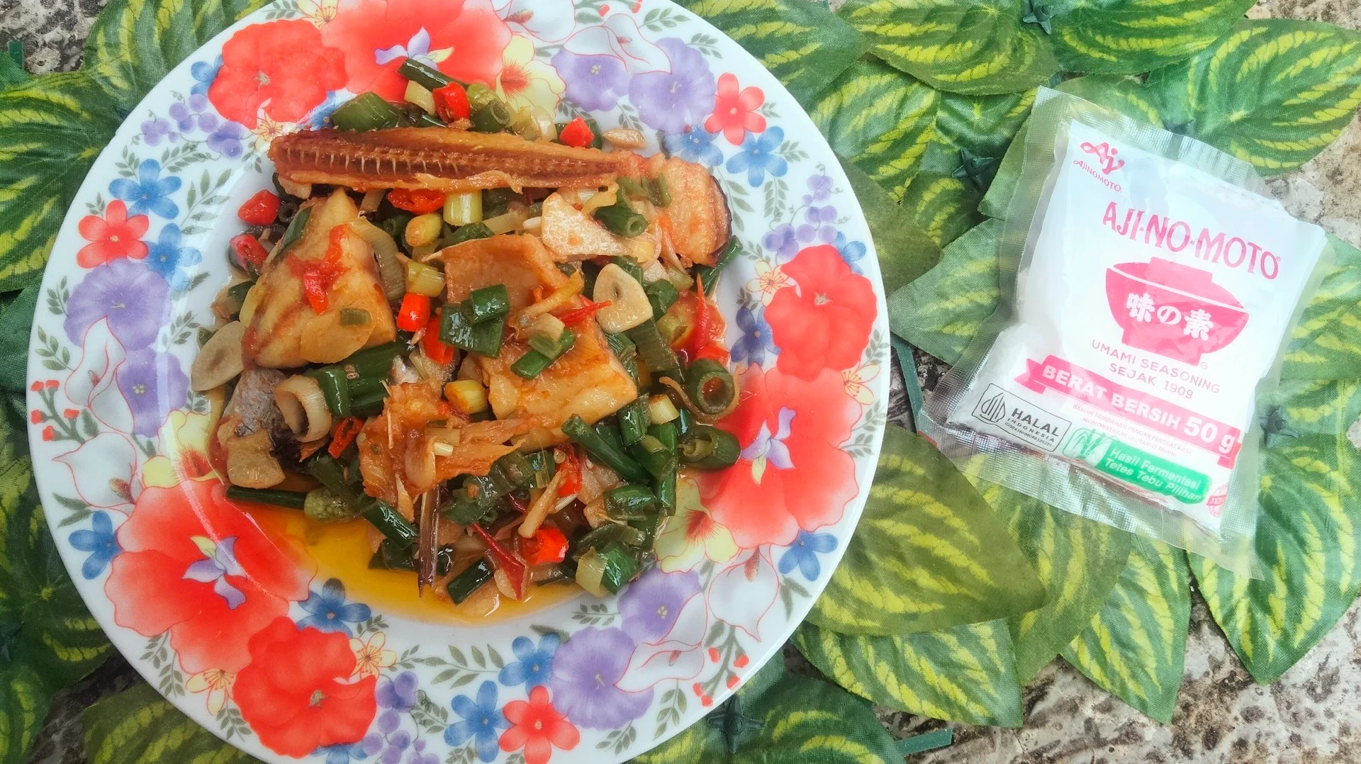 ULATED JAMBAL ROTI ala AjiNoMoto®