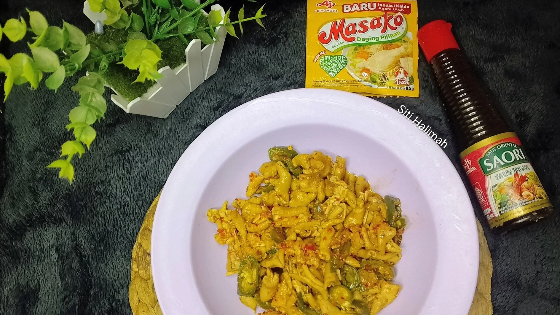 Usus Ayam Bumbu Saori 