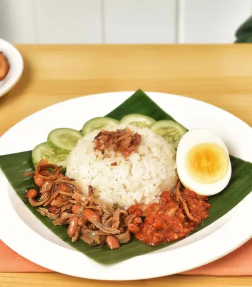 Hidangan Nasi Kaya Rempah
